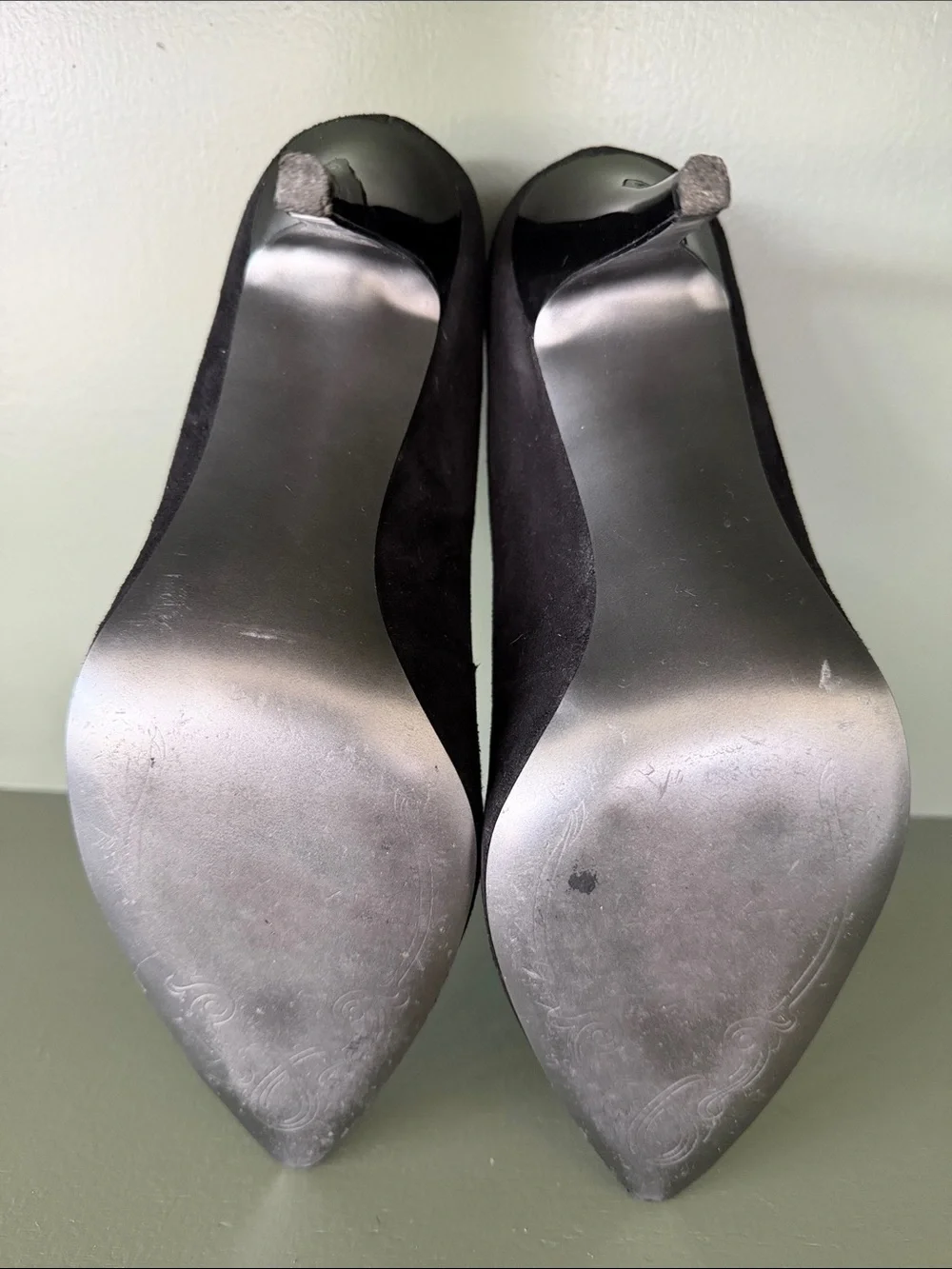 Tahari Black Pointed-Toe Heels with Metallic Brooch Detail